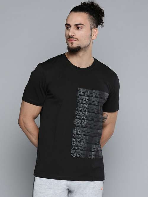 black printed t-shirt - 18334853 -  Standard Image - 0