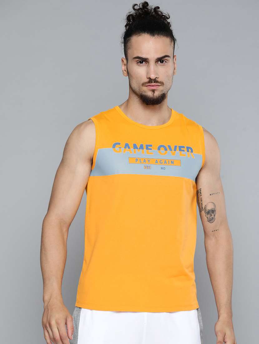 men yellow chest print t-shirt