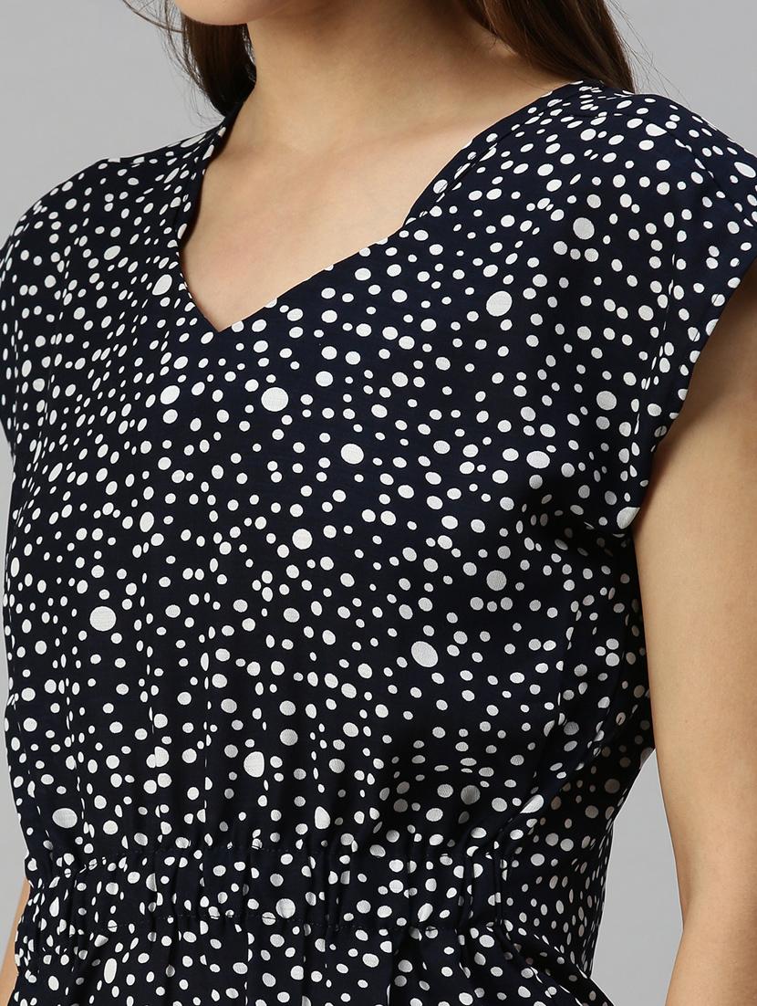 women's crop sweetheart neck top - 18337132 - Standard Image - 5