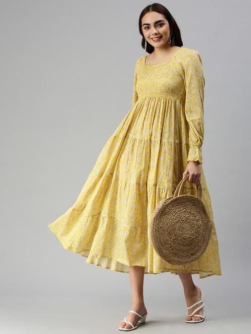 round neck floral fit & flare dress - 18337327 - Standard Image - 0