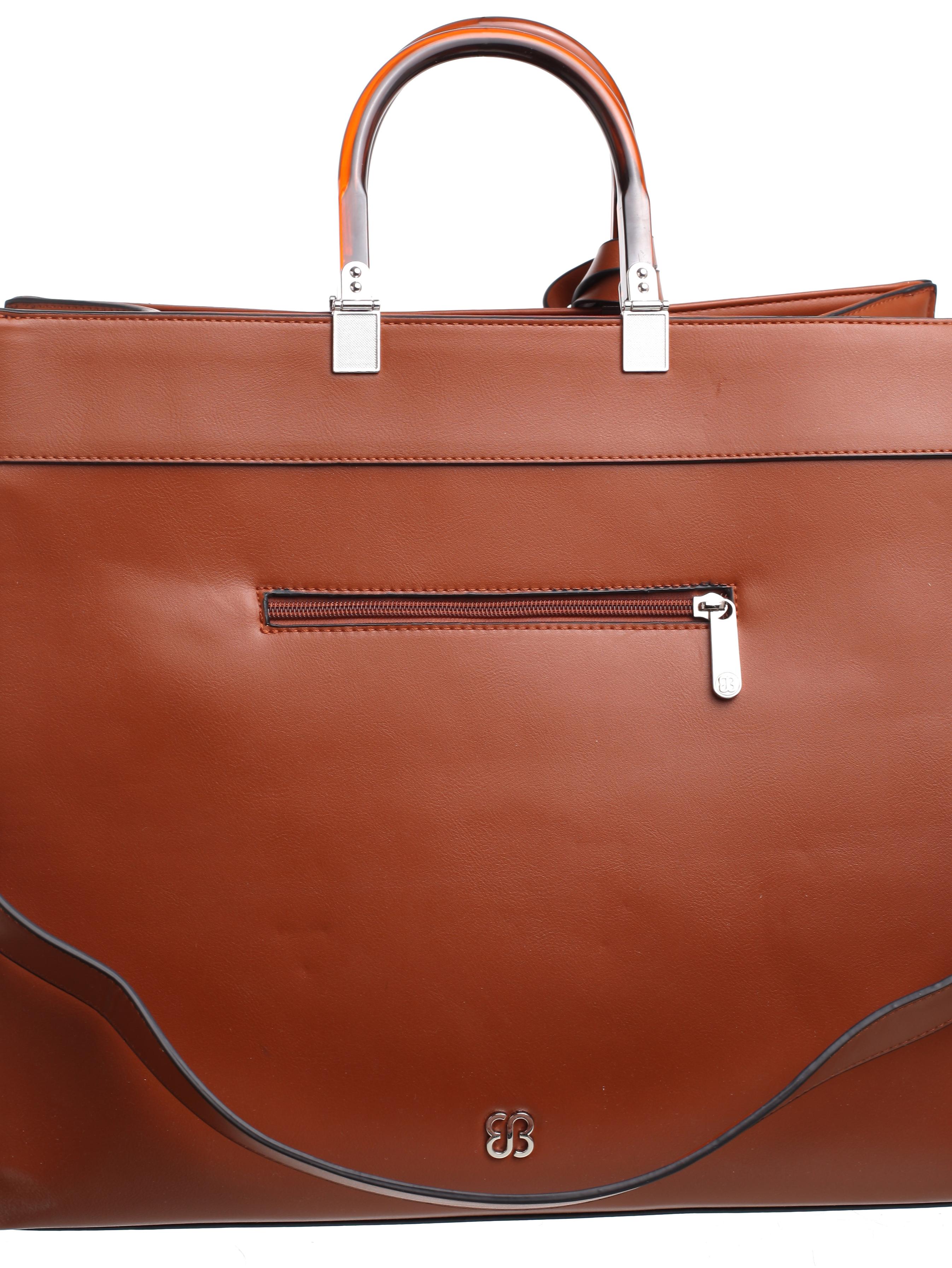 feature: big size tote | shorts - 18338286 - Standard Image - 3