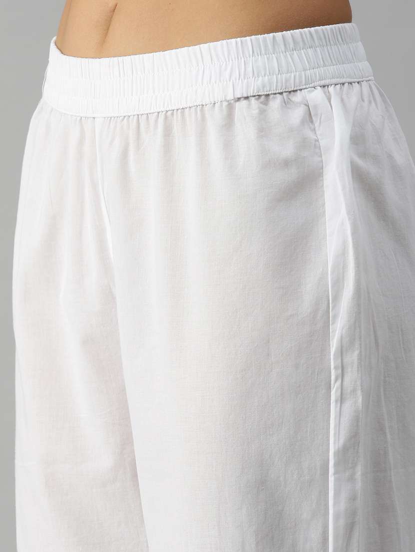 women bandhani kurta pant set with dupatta - 18338296 -  Standard Image - 5