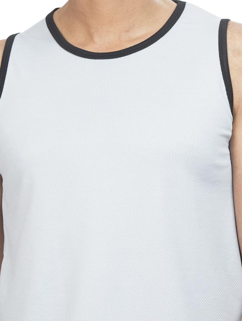 light blue solid t-shirt - 18338349 - Standard Image - 3
