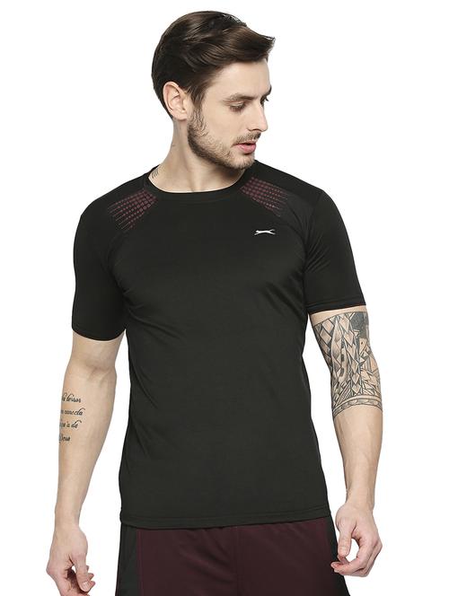 black solid t-shirt - 18345437 -  Standard Image - 0