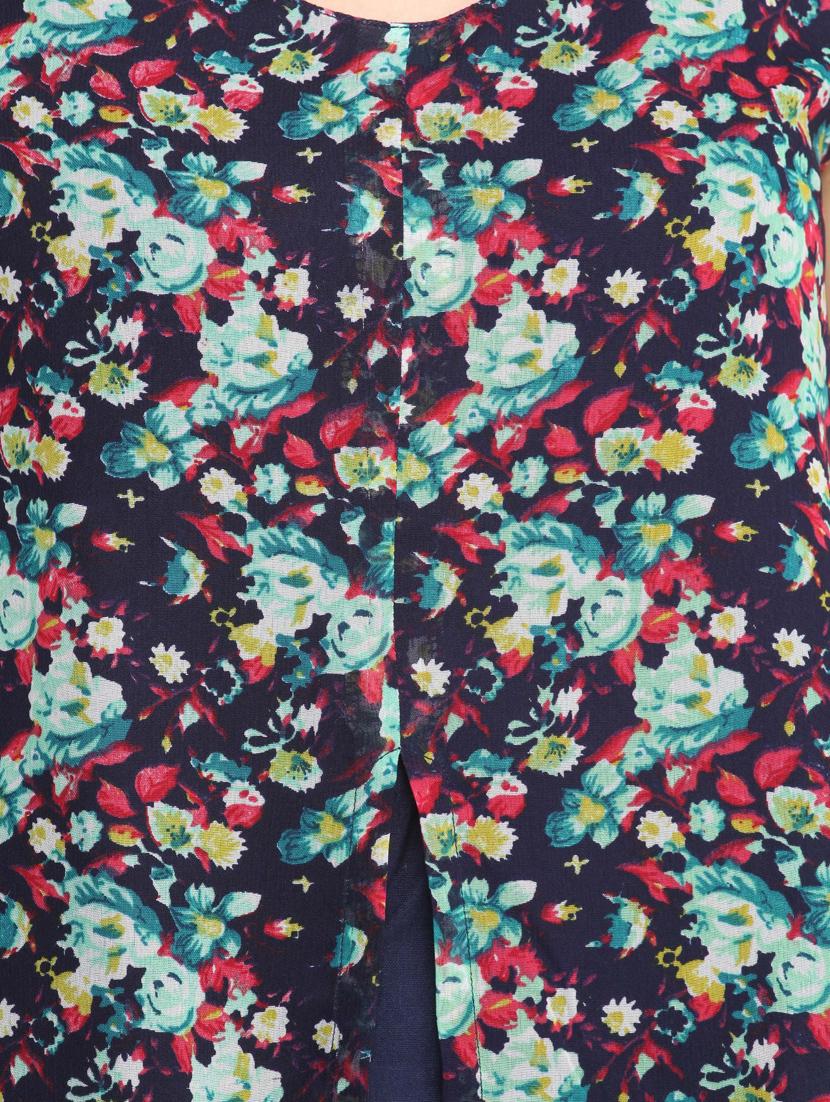 round neck printed top - 18347764 - Standard Image - 3