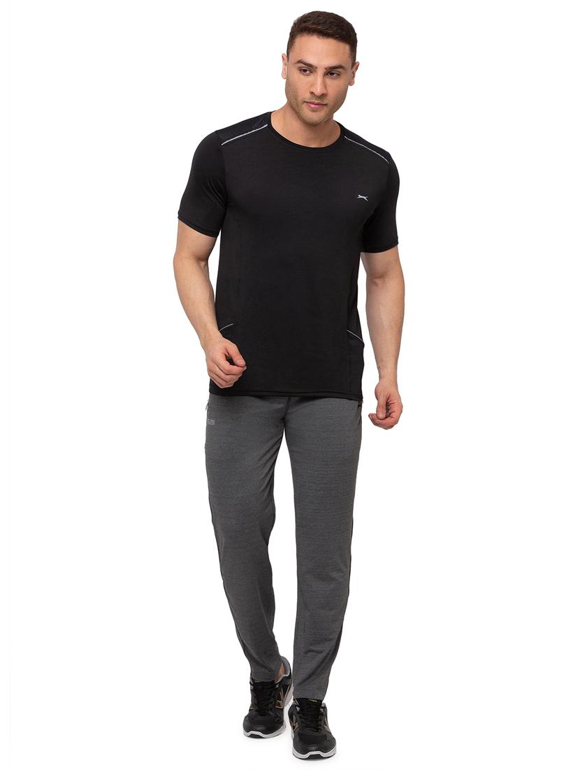 black solid t-shirt - 18349157 - Standard Image - 3
