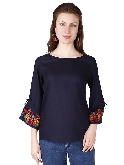 round neck solid top - 18349211 - Standard Image - 0