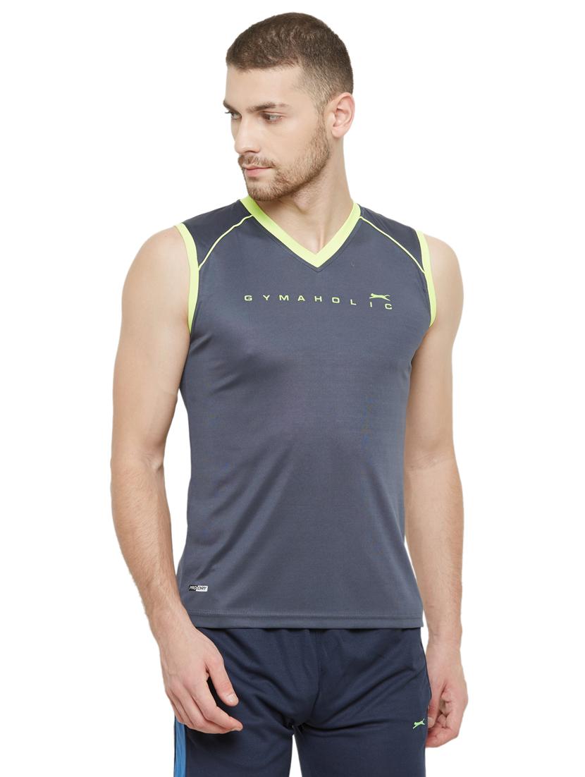 grey chest-printed t-shirt - 18351176 - Zoom Image - 0