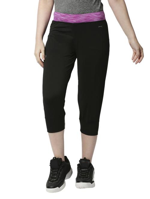 black solid leggings capri - 18351328 - Standard Image - 0
