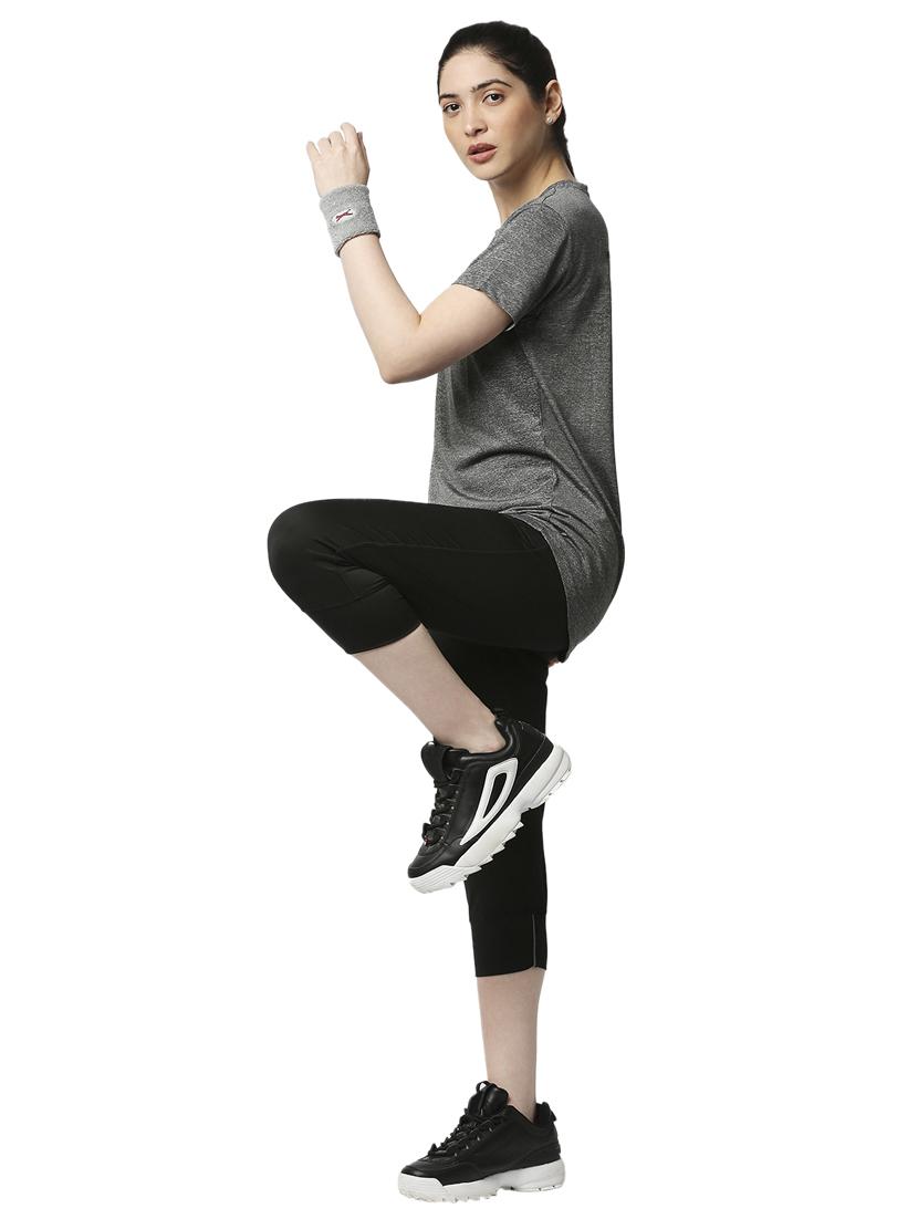 black solid leggings capri - 18351328 - Standard Image - 3
