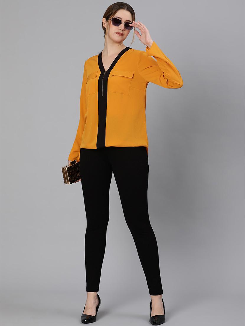 v-neck contrast detail top - 18354446 - Standard Image - 3