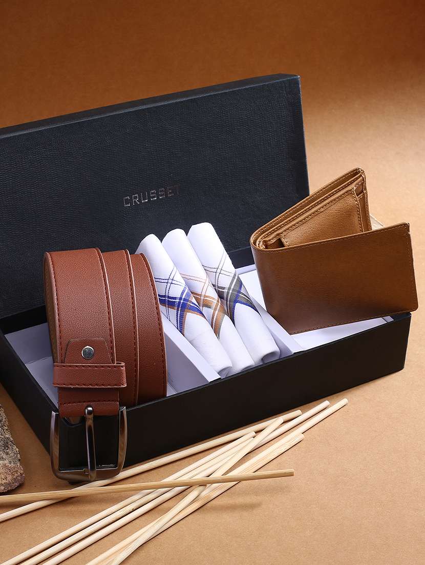 tan leatherette belt with wallet 