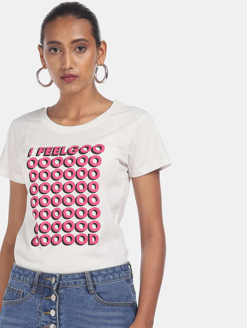 round neck graphic tee