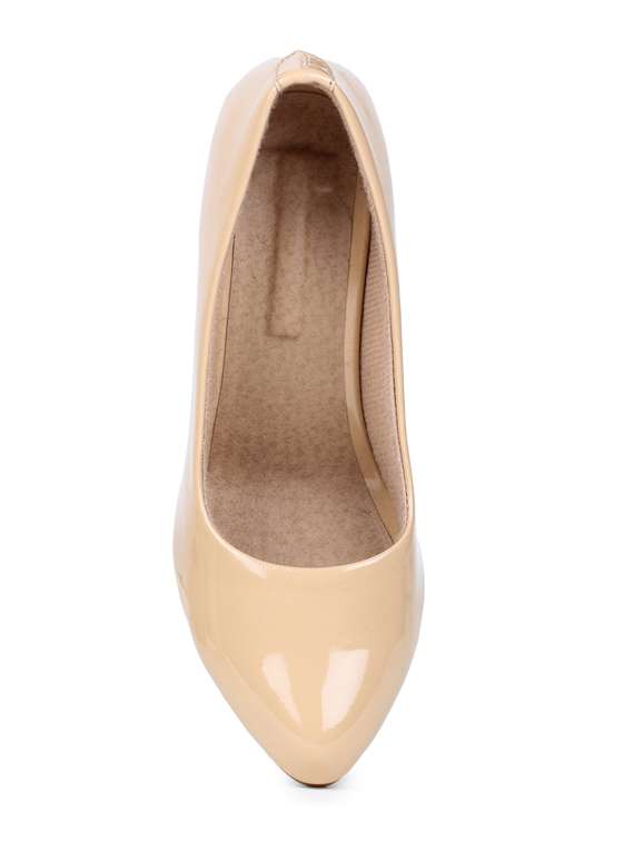 beige patent leather slip on pumps - 18361481 -  Standard Image - 3