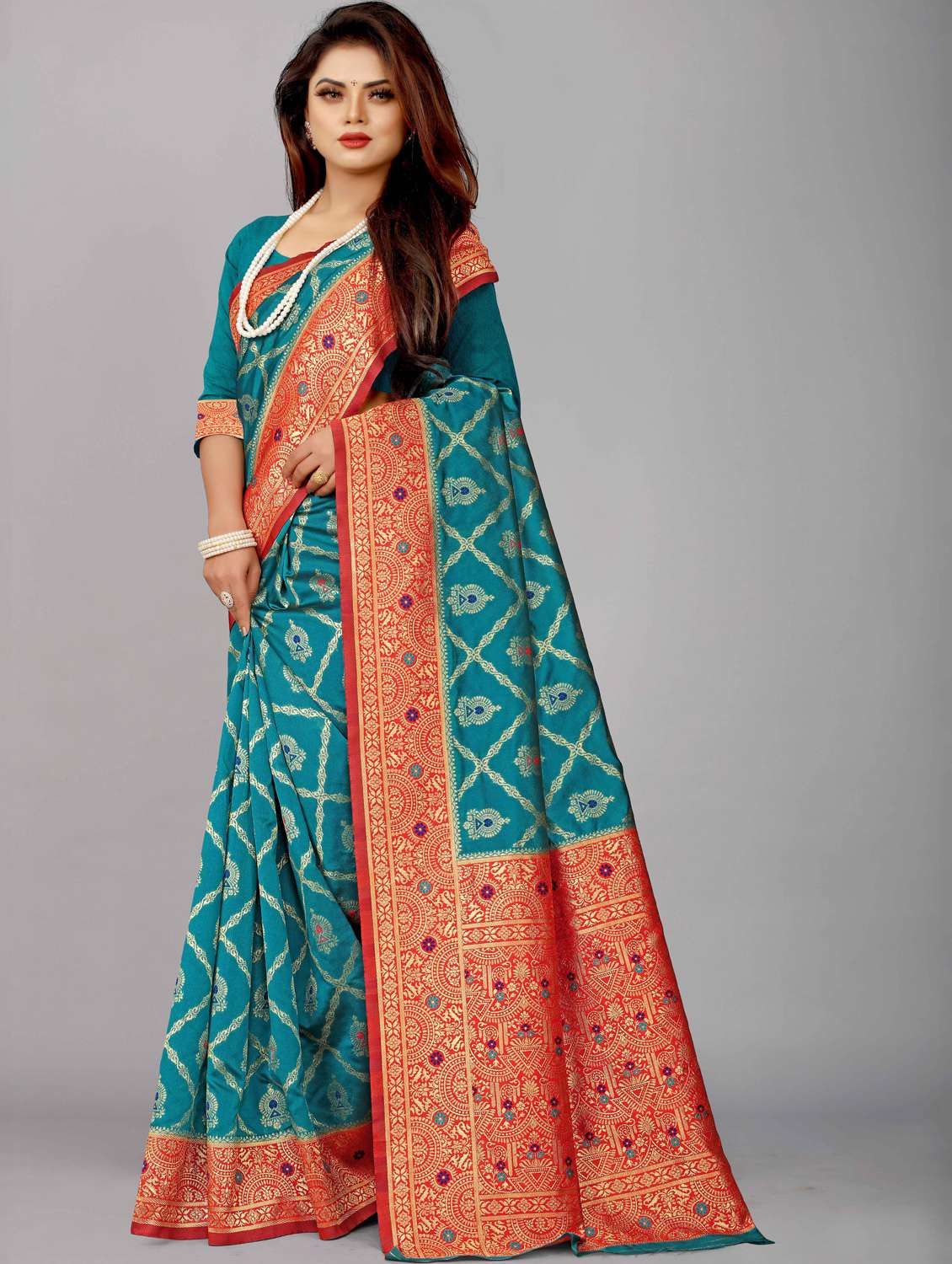 turquoise raw silk banarasi saree - 18365974 - Zoom Image - 0