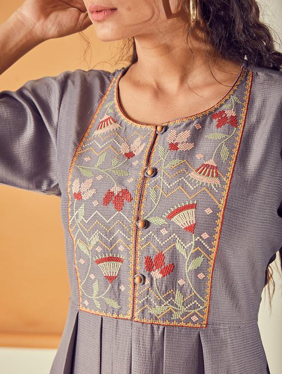 round neck embroidered a-line dress - 18366104 - Standard Image - 3