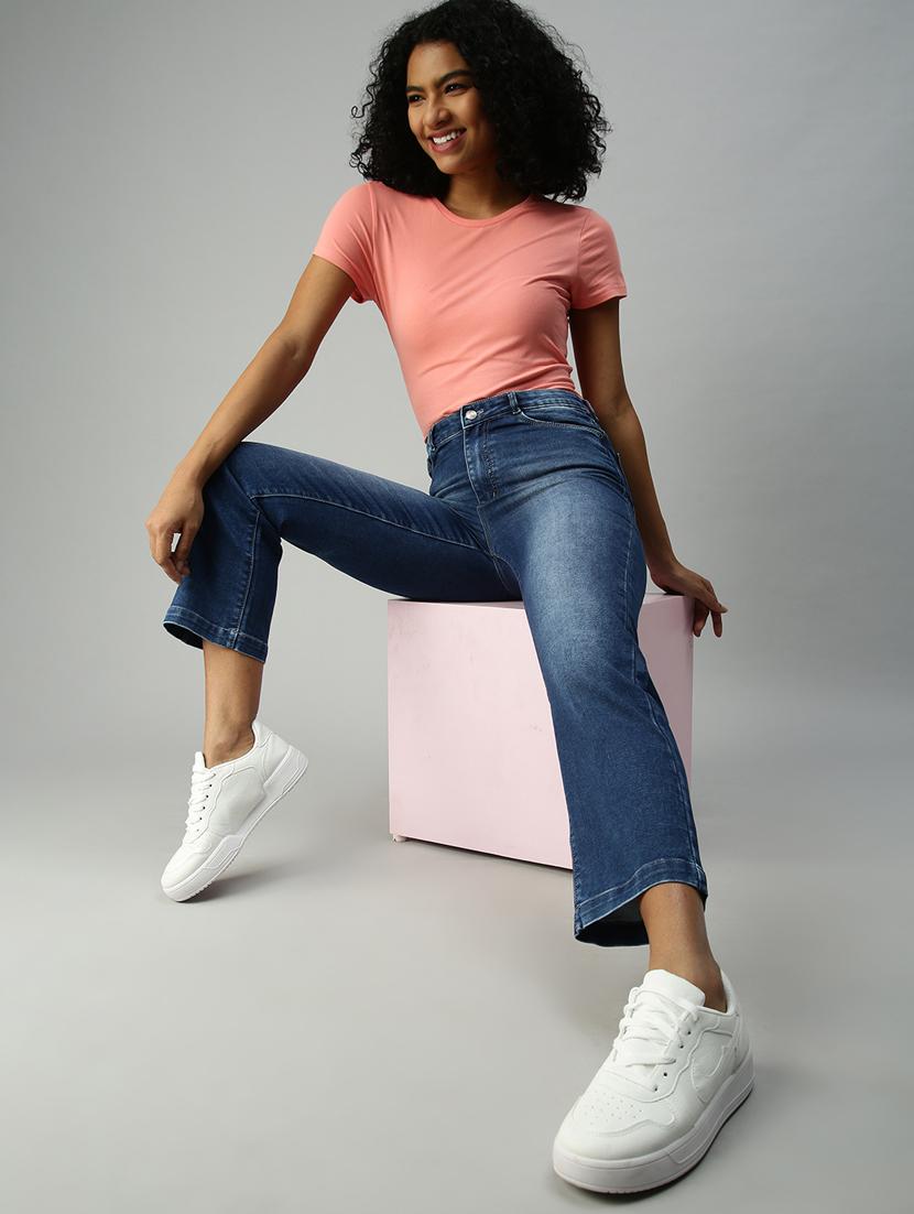 high-rise washed denim jean - 18366976 - Standard Image - 3