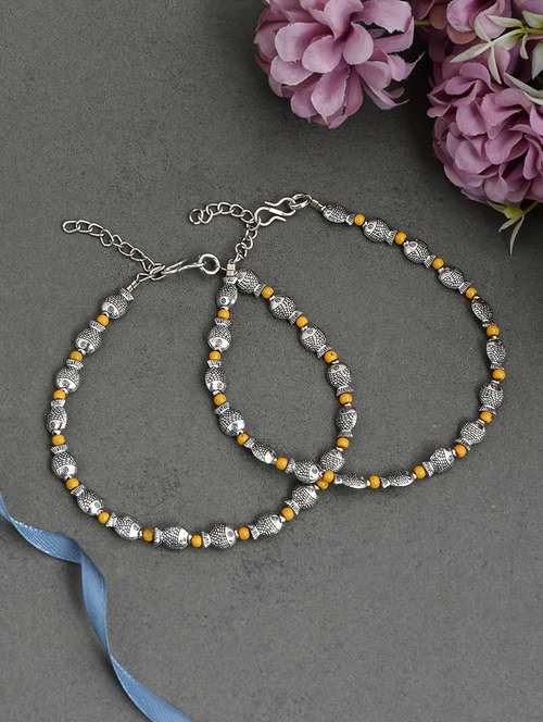 silver brass anklets and payal - 18369882 -  Standard Image - 0