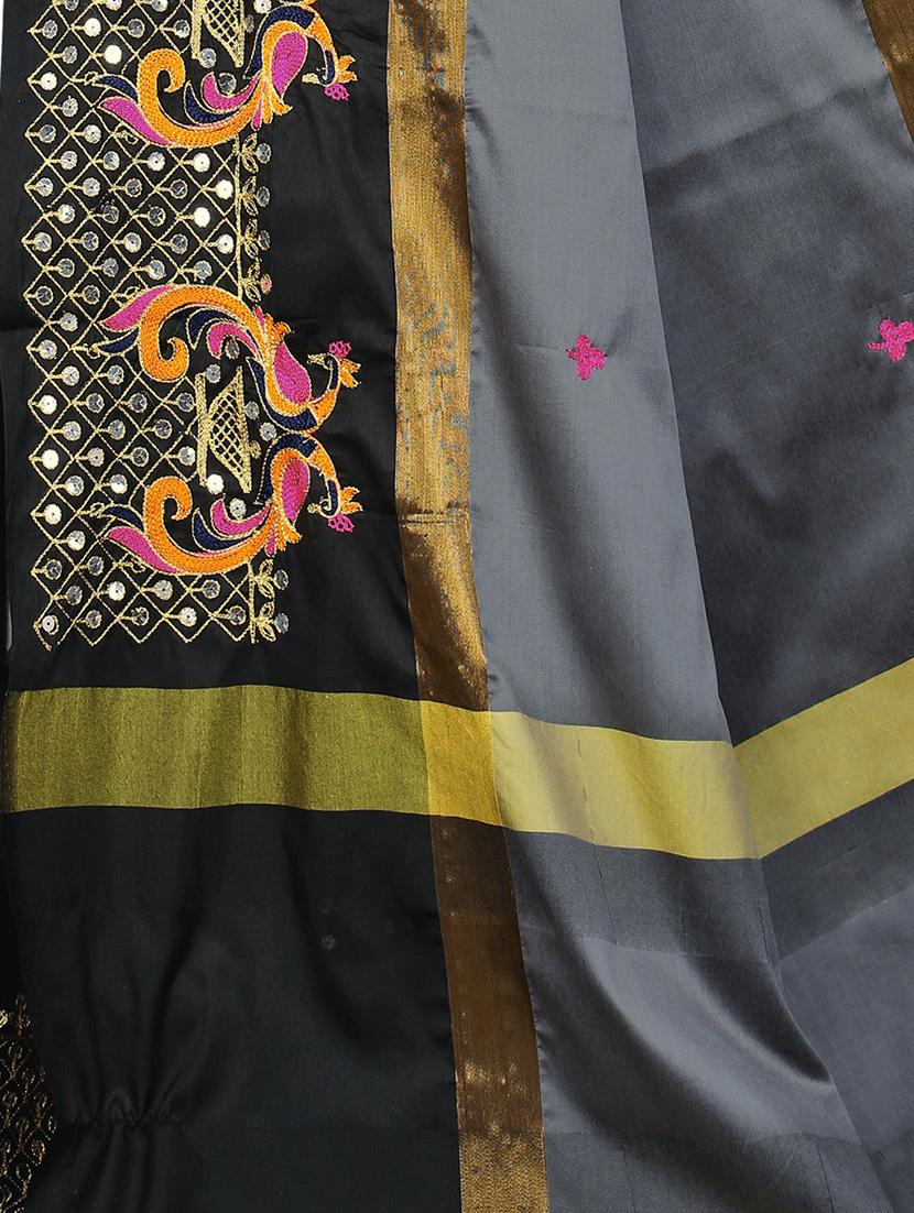 grey cotton silk embroidered saree with blouse - 18370308 - Standard Image - 3