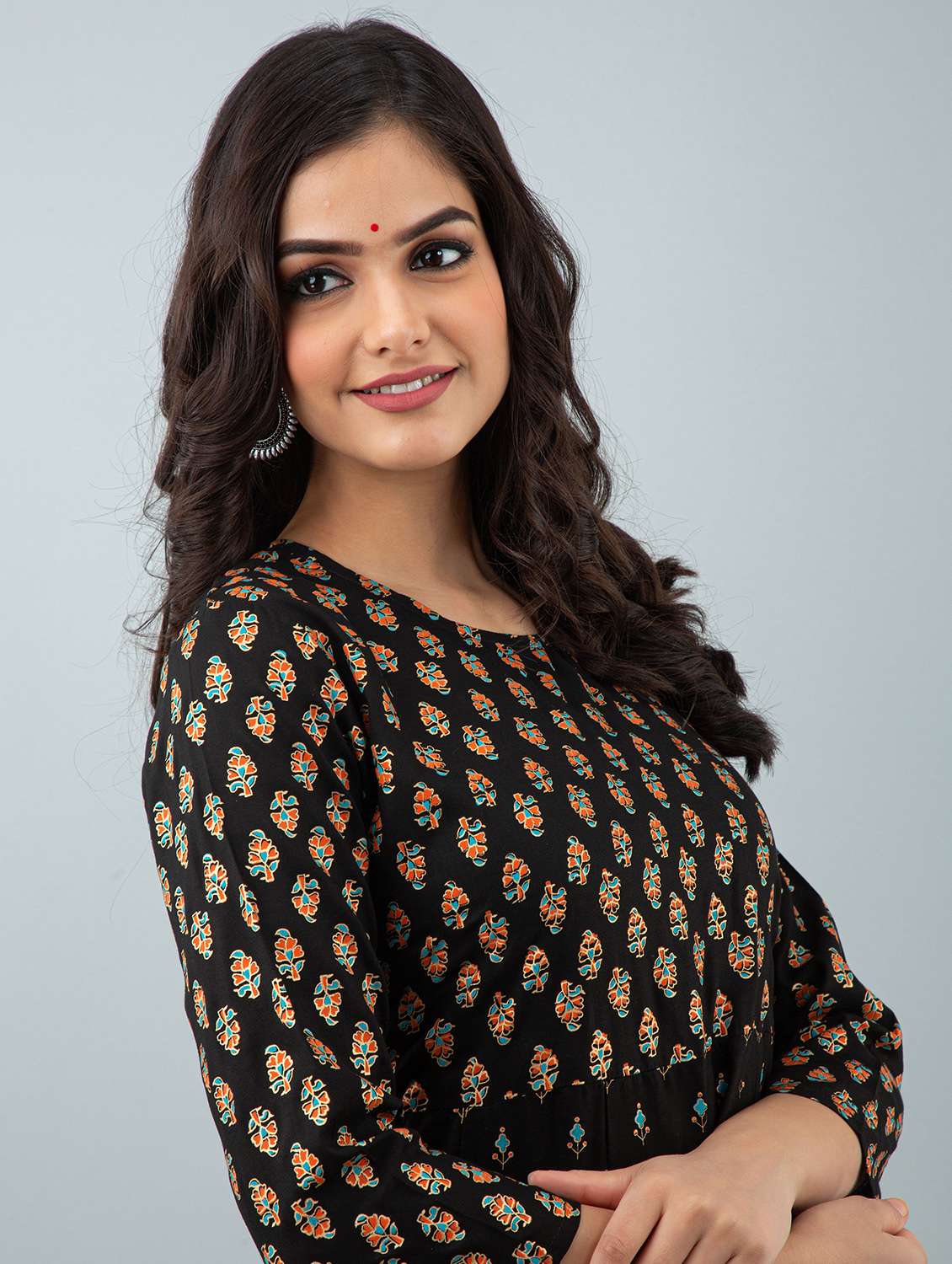 black rayon anarkali kurta - 18377006 -  Standard Image - 3