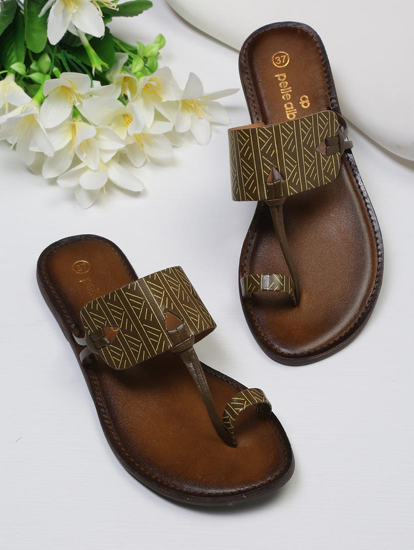 green leather flat forms sandals - 18379732 - Zoom Image - 0