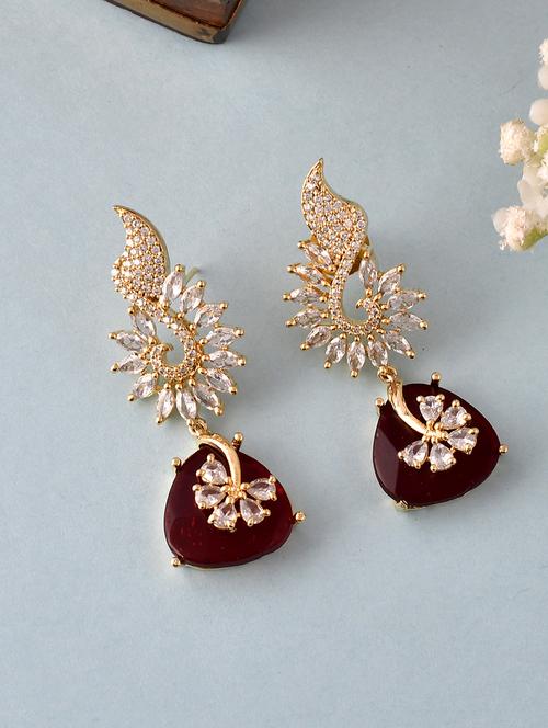 gold brass drop earring - 18382588 -  Standard Image - 0