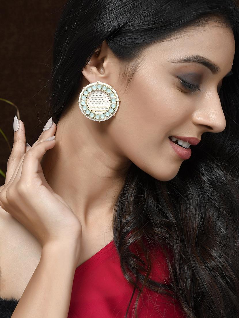 gold plated green & pearl beaded handcrafted stud earrings - 18382620 - Standard Image - 3