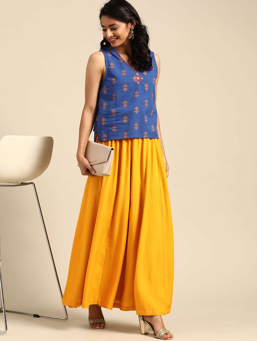 sequin detail flared palazzo - 18383045 -  Standard Image - 3