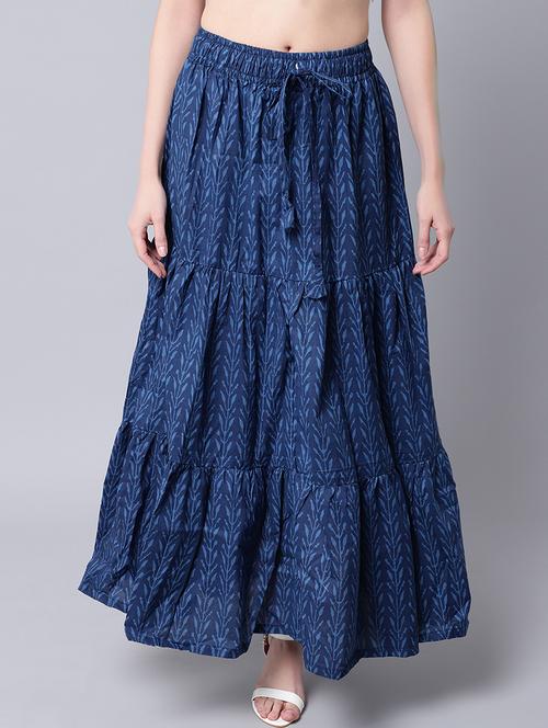 mid rise floral flared skirt - 18386221 - Standard Image - 0