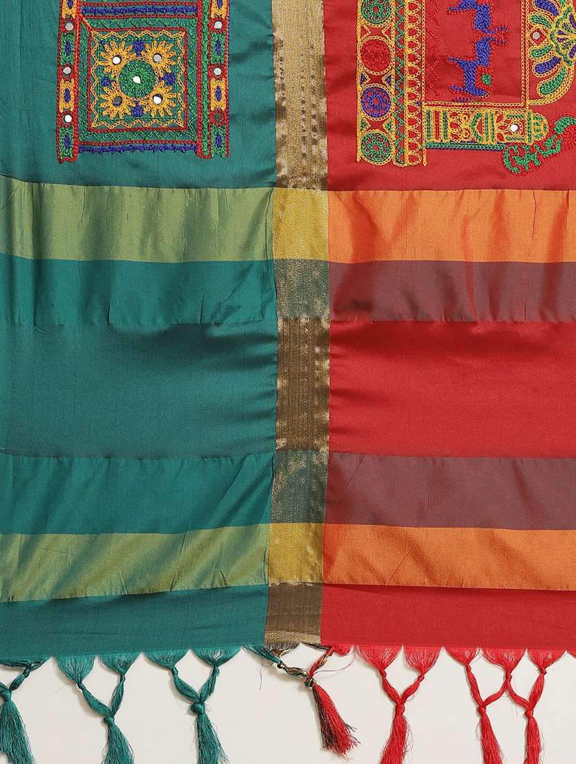 red cotton silk embroidered saree with blouse - 18386755 - Standard Image - 3