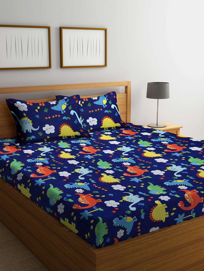 blue printed  bedsheet