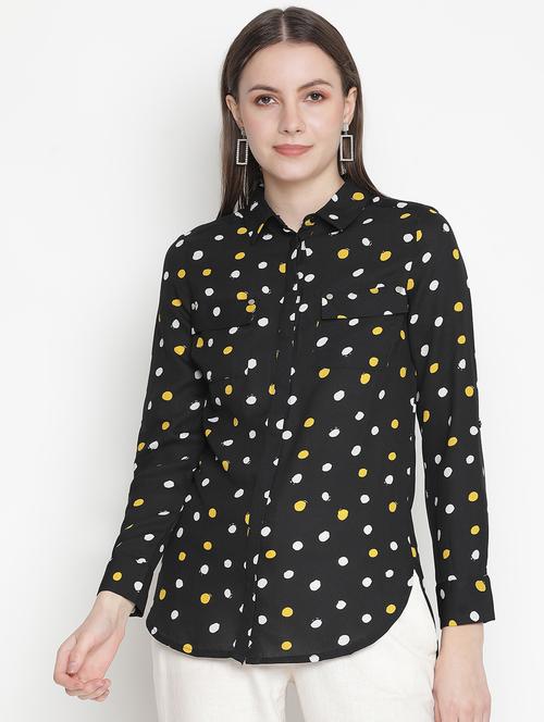 curved hem printed shirt - 18388424 - Standard Image - 0