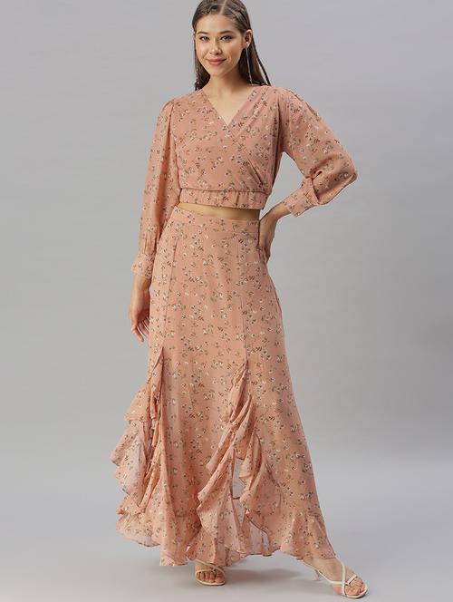 v-neck printed top and skirt set set - 18390822 - Standard Image - 0
