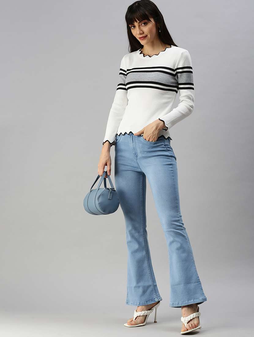 white  striprd crop top - 18391983 -  Standard Image - 3