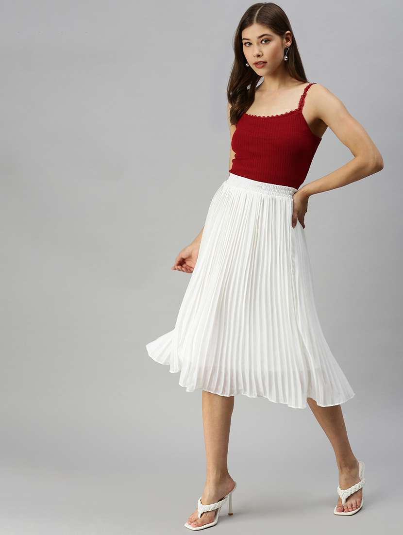 cami neck solid crop top  - 18393052 -  Standard Image - 3