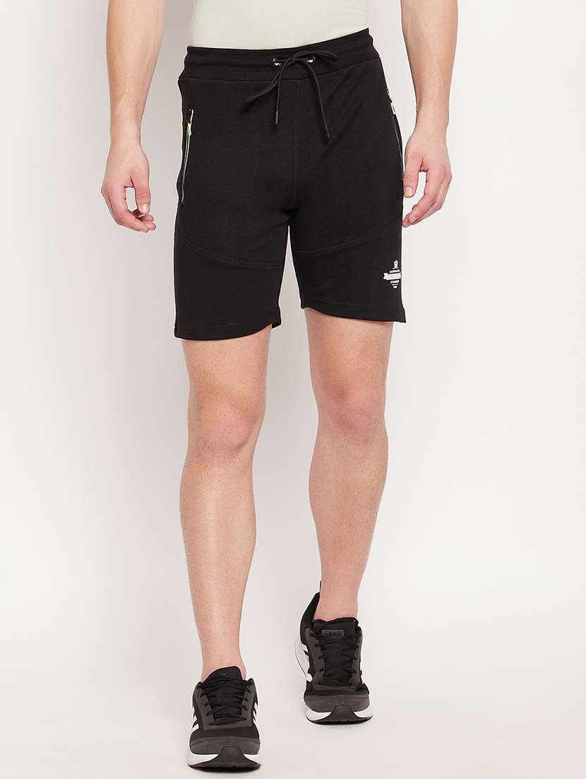 black solid short - 18393179 -  Zoom Image - 0