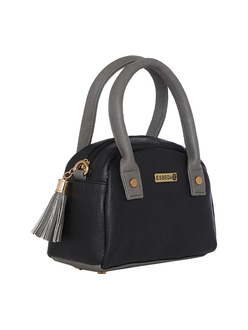 black solid regular sling bag - 18393825 - Standard Image - 3