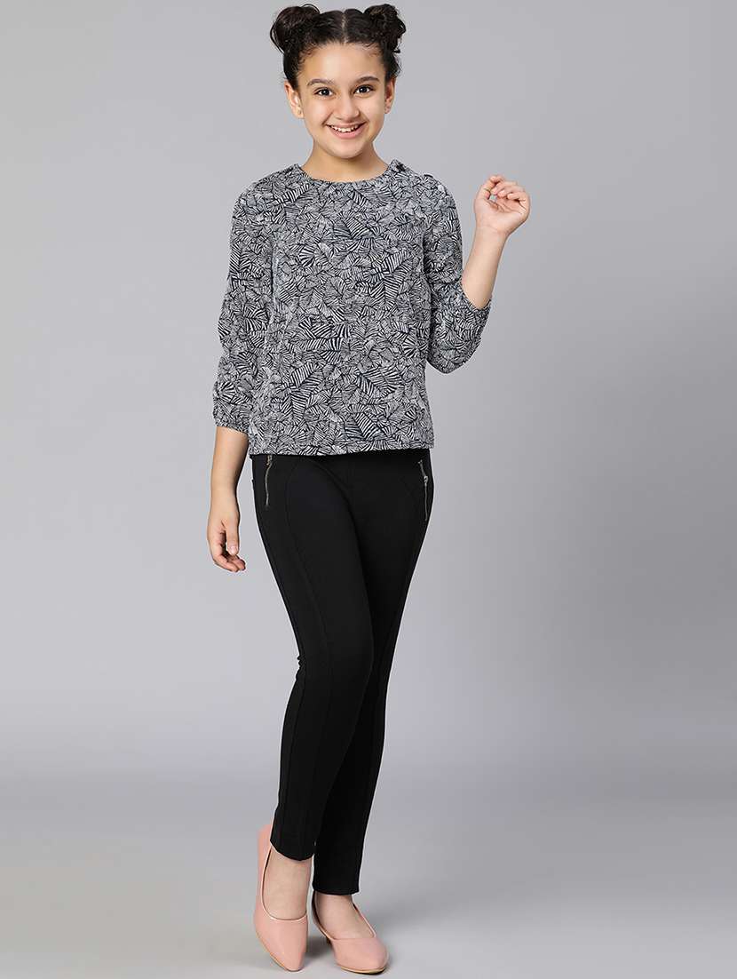 girls round neck top - 18395709 - Standard Image - 3