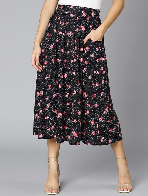 mid rise floral flared skirt - 18395728 - Standard Image - 0