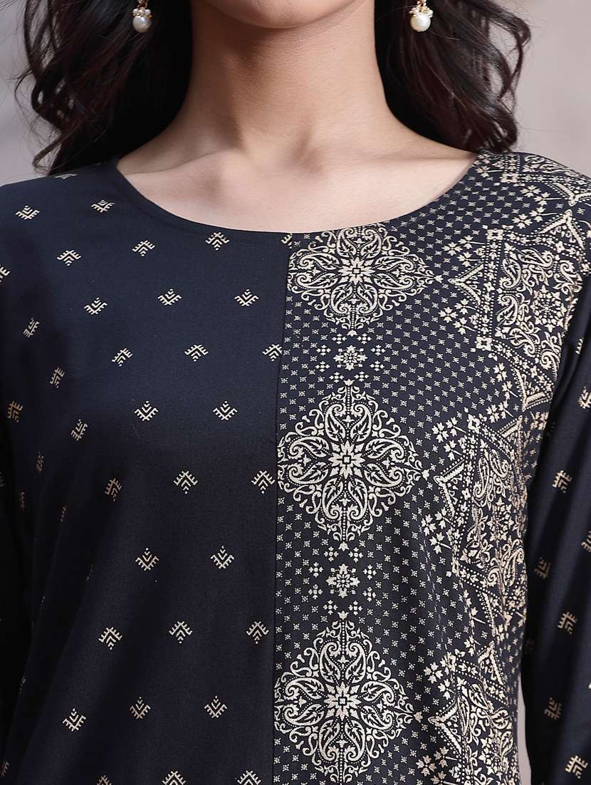 women's straight kurta - 18396799 -  Standard Image - 5