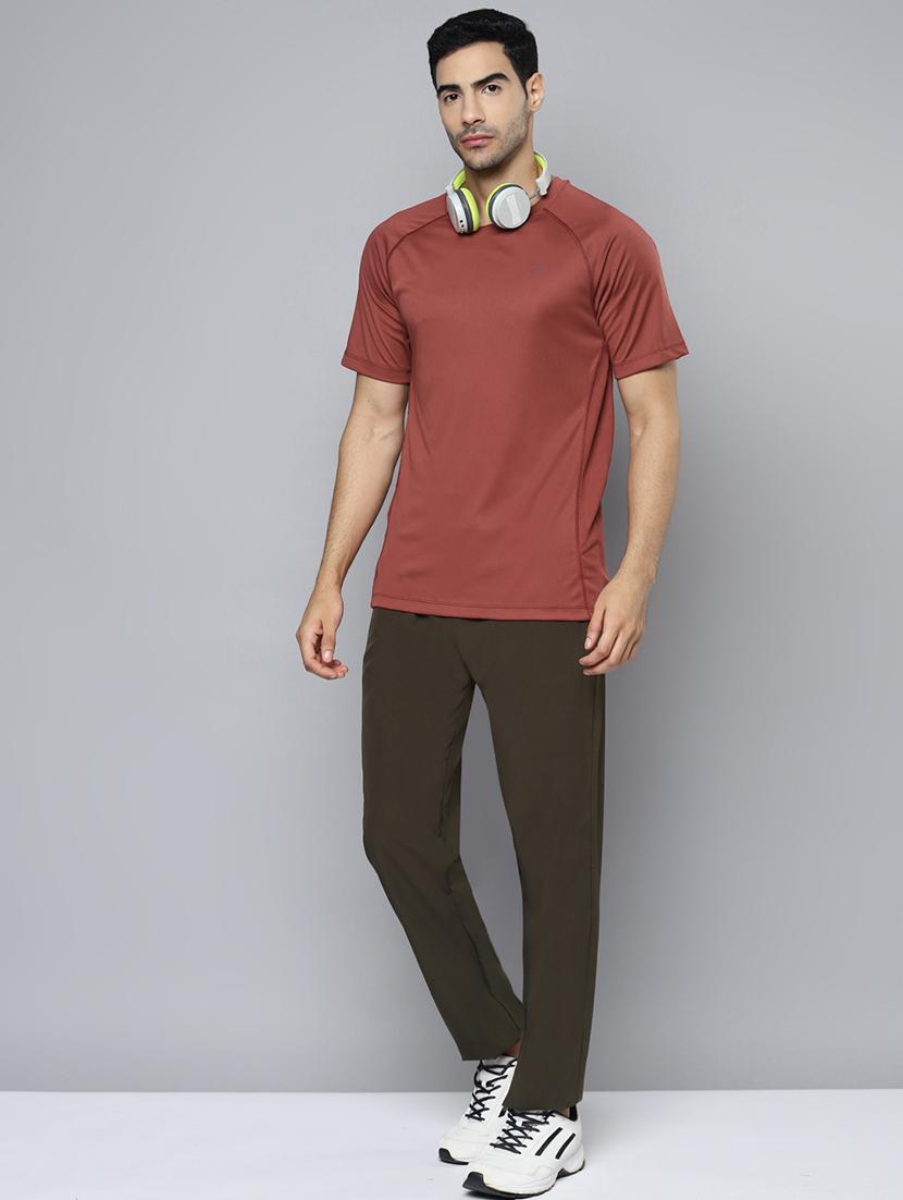 red solid t-shirt - 18402933 - Standard Image - 3
