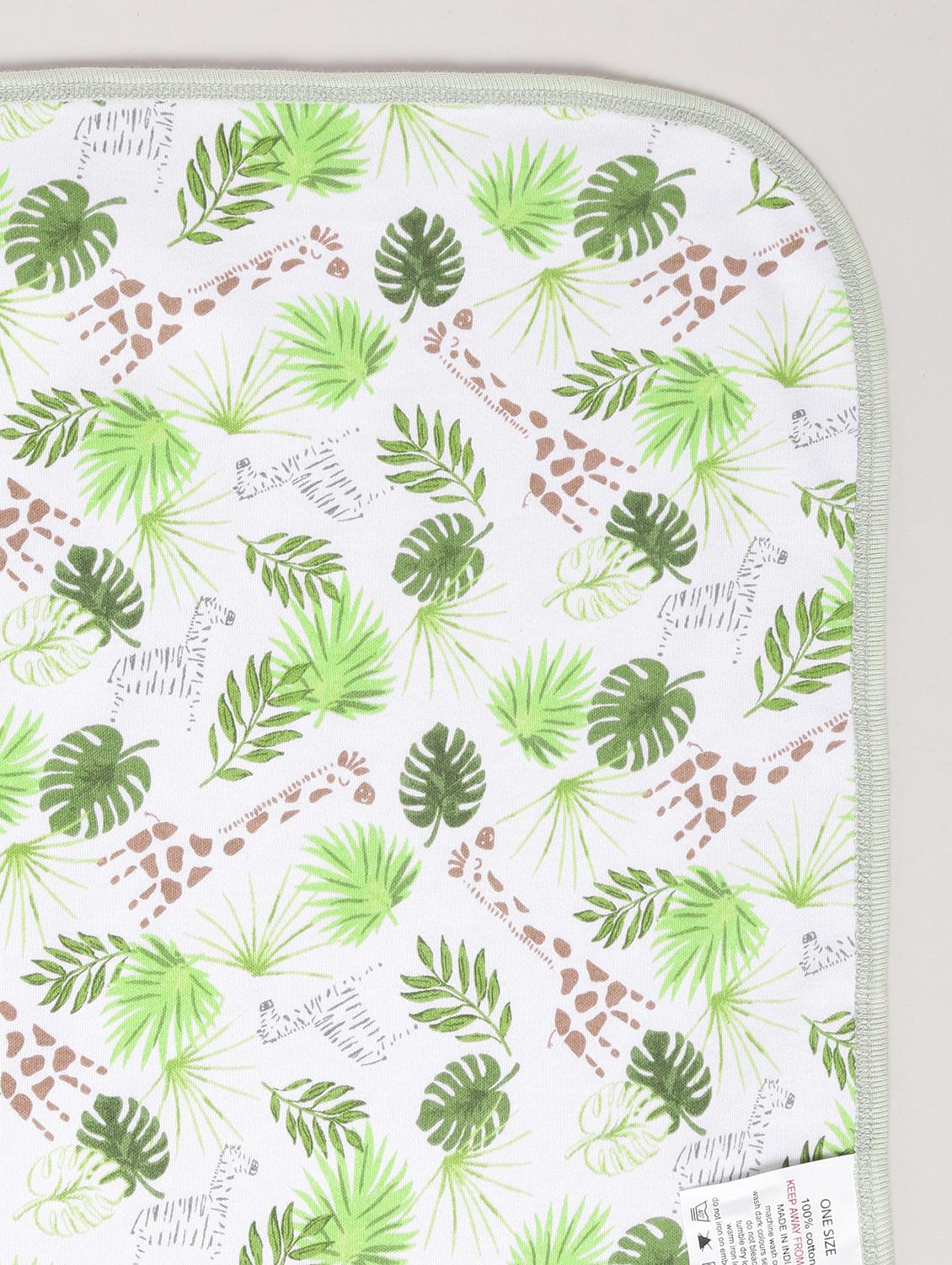 green animal printed blanket - 18403574 - Standard Image - 5