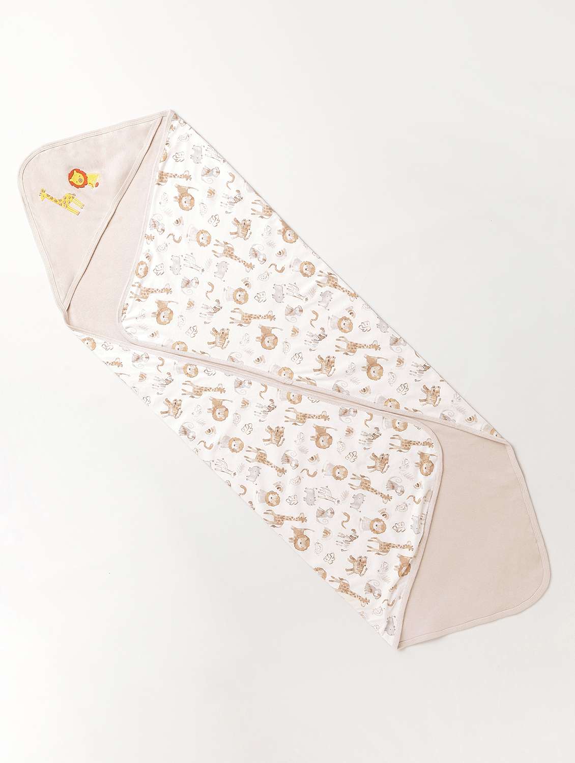 white animal printed blanket - 18403576 - Standard Image - 3
