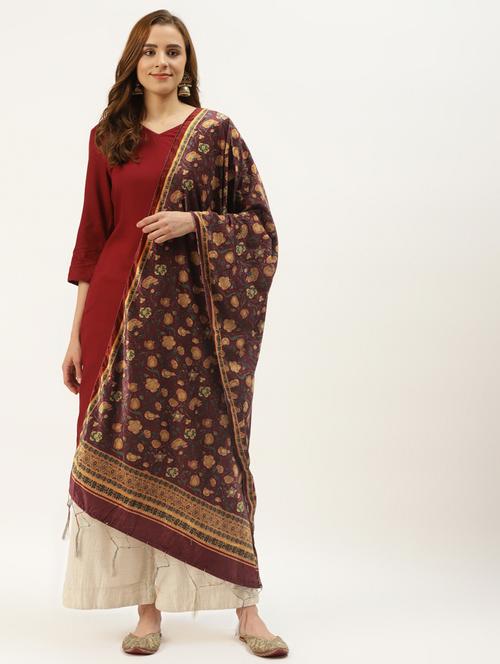 multi colored velvet dupatta - 18406358 - Standard Image - 0