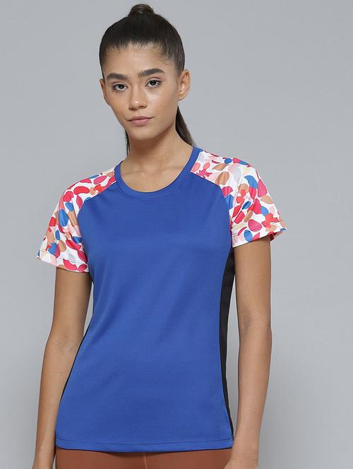 blue color block regular tee - 18411485 - Standard Image - 0