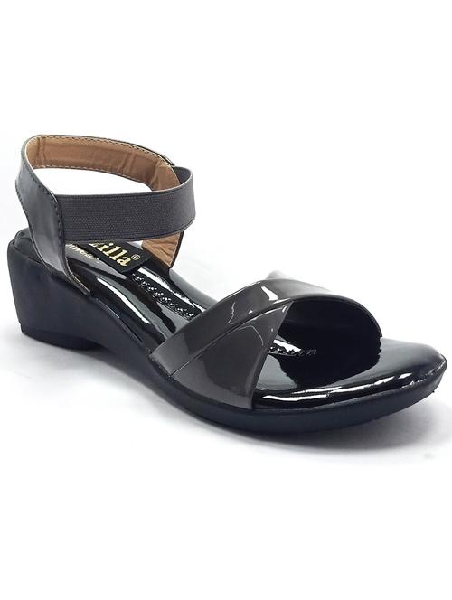 hotzilla women stylish casual sandals - 18412154 - Standard Image - 0