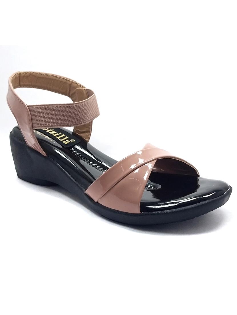 hotzilla women stylish casual sandals - 18412156 -  Zoom Image - 0