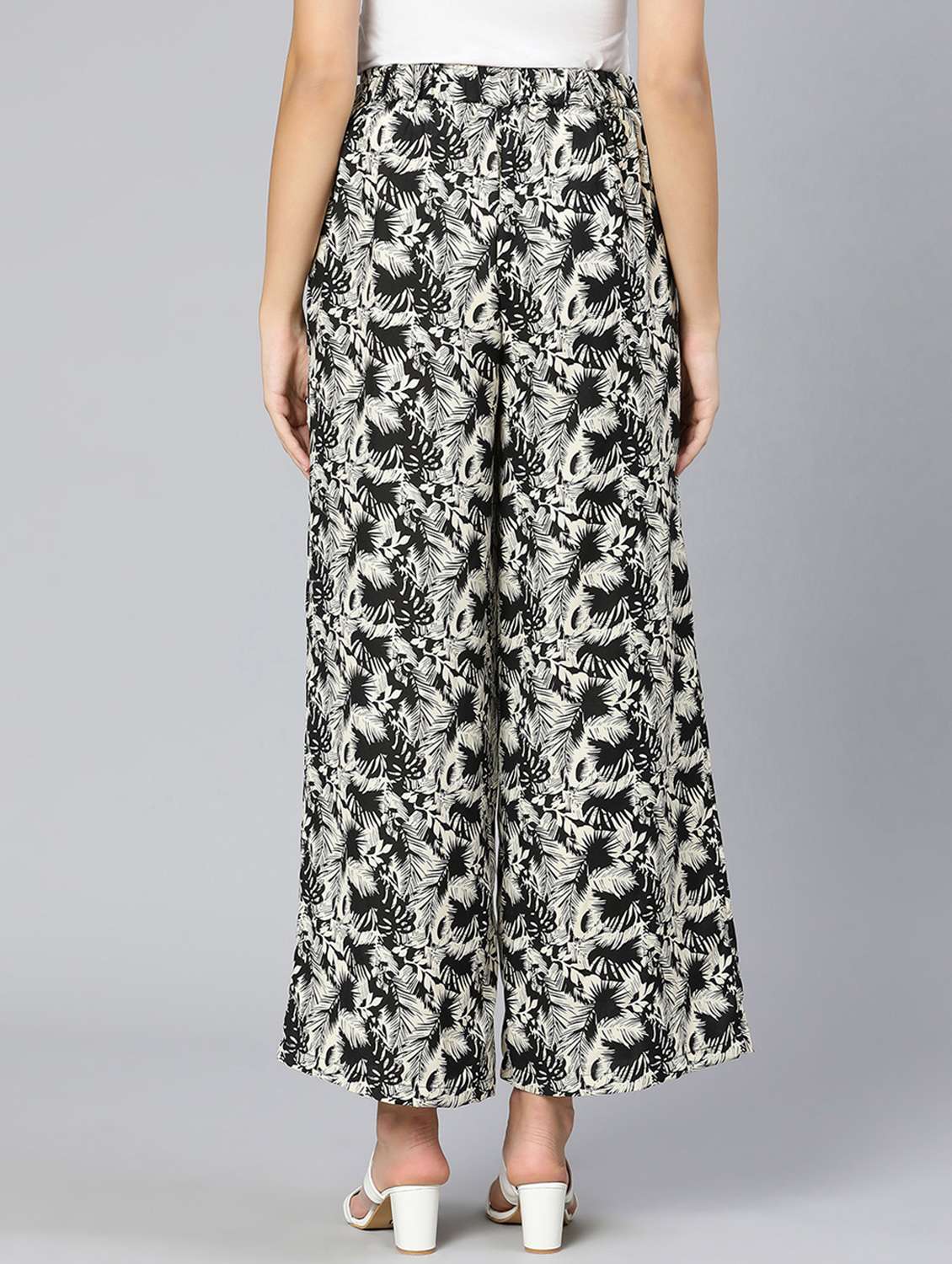 printed flat front trouser - 18412908 - Standard Image - 3