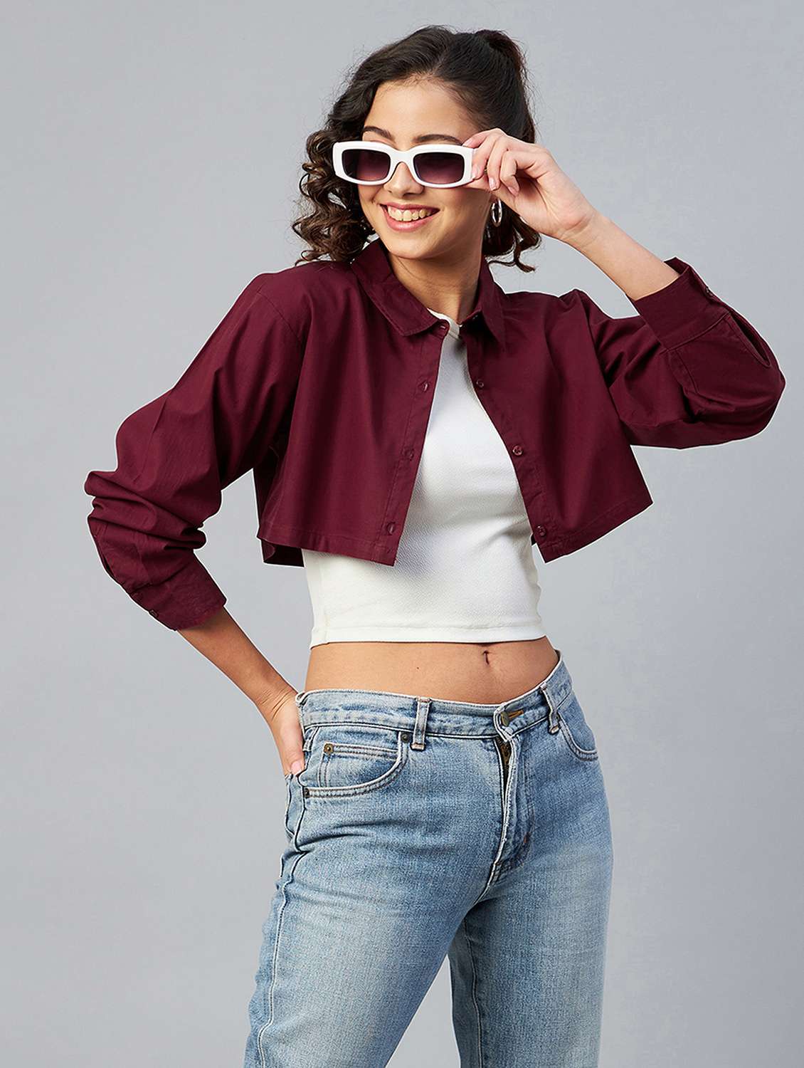 long sleeved solid crop shirt - 18413747 - Standard Image - 3