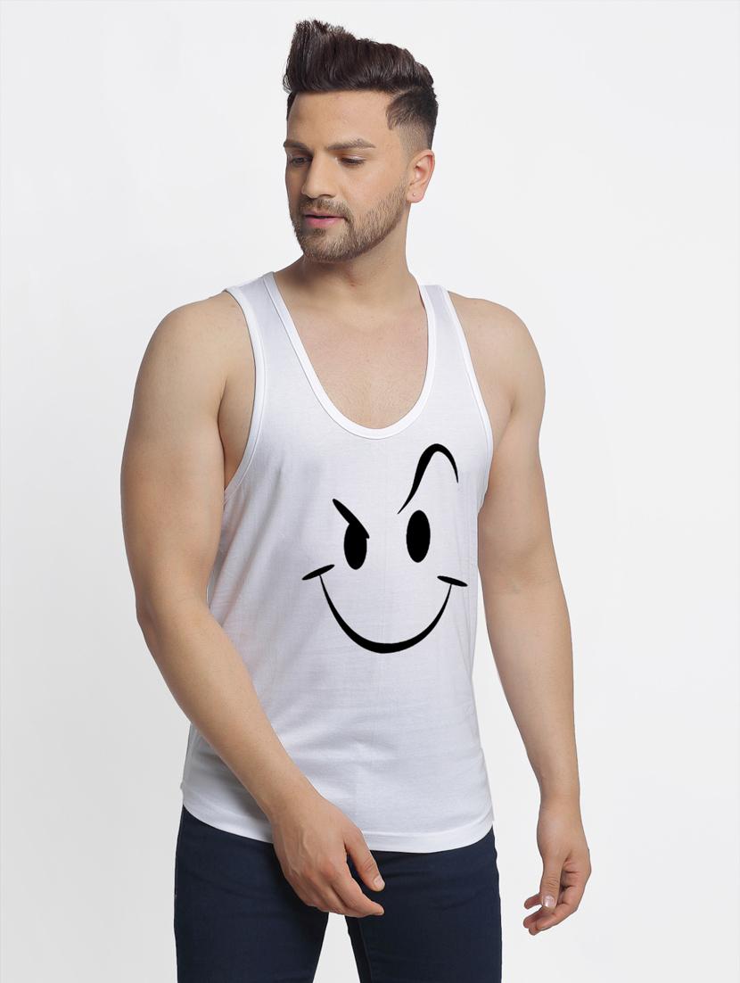 white chest-printed vest - 18415834 - Zoom Image - 0